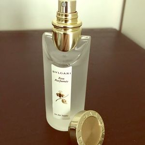 BVLGARI Eau Parfumée au thé blanc
